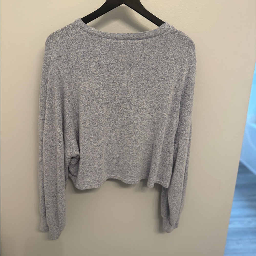 Women's Long Sleeve Gray Top